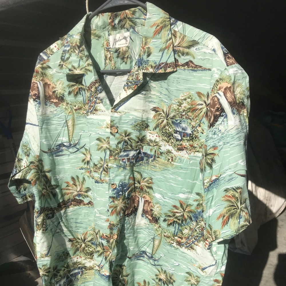 Vintage USA made Hawaii shirt official
